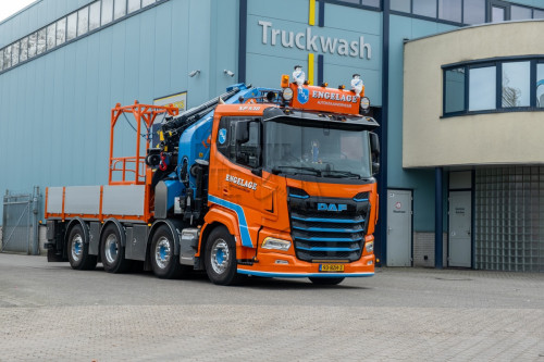 DAF XF530 FAX 8x2 - 30